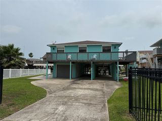 1222 Oahu Drive, Galveston, TX 77554