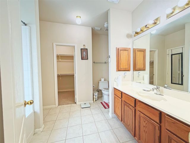10111 San Ignacio, Houston, TX 77075