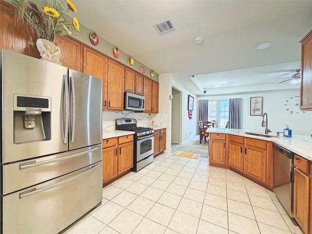 10111 San Ignacio, Houston, TX 77075