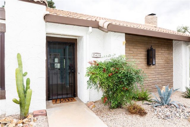 2542 Miramonte E B, Palm Springs, CA 92264