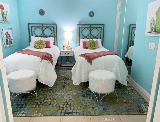 2542 Miramonte E B, Palm Springs, CA 92264