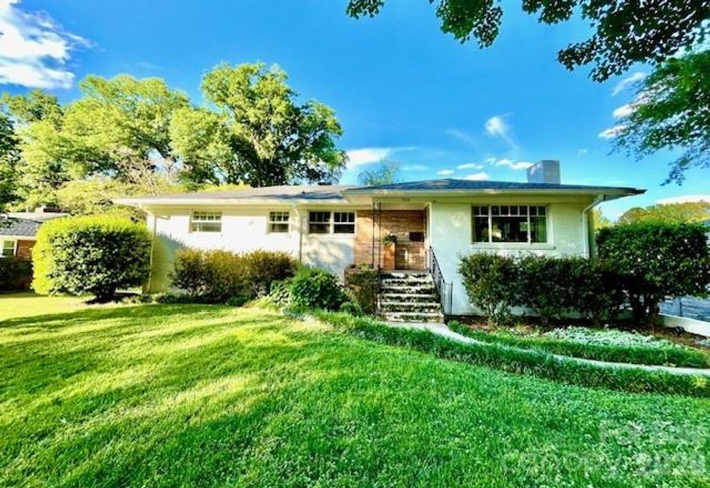 733 Stanfield Drive, Charlotte, NC 28210