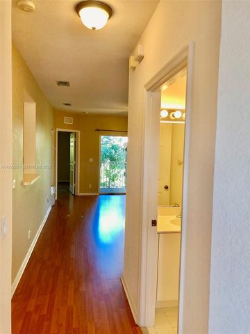 1165 Golden Lakes Blvd 1226, West Palm Beach, FL 33411