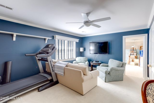 611 Queen Annes Road, Greenville, NC 27858