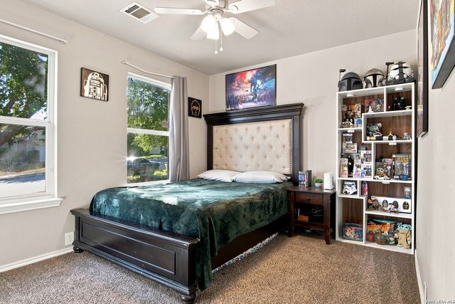 15815 Hastings Park, Selma, TX 78154