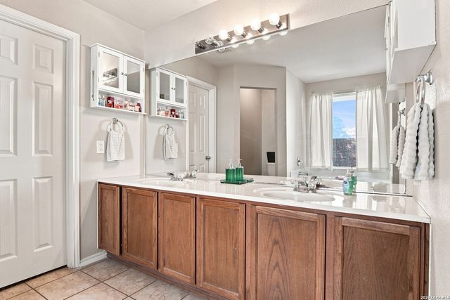 15815 Hastings Park, Selma, TX 78154