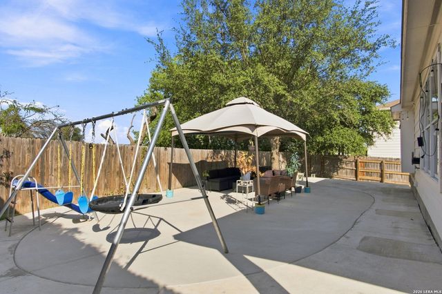 15815 Hastings Park, Selma, TX 78154