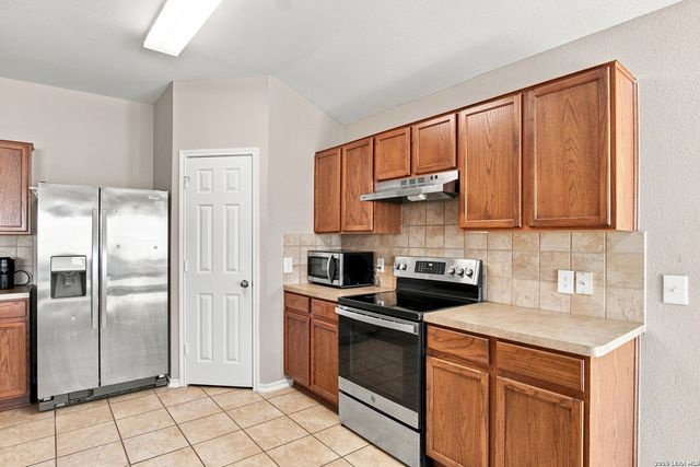 15815 Hastings Park, Selma, TX 78154