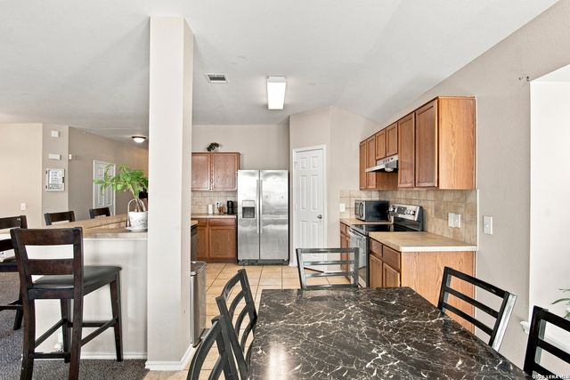 15815 Hastings Park, Selma, TX 78154