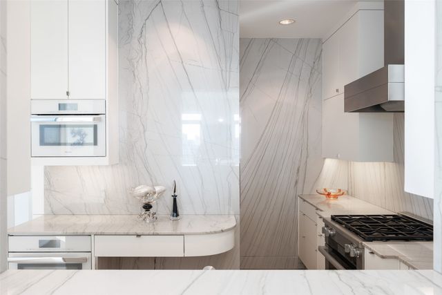 3505 Turtle Creek Boulevard 17E, Dallas, TX 75219