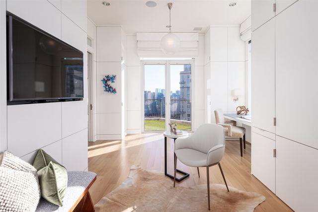 3505 Turtle Creek Boulevard 17E, Dallas, TX 75219