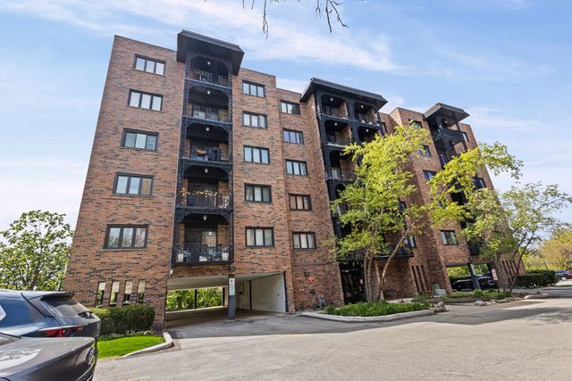 9331 Landings Lane 605, Des Plaines, IL 60016