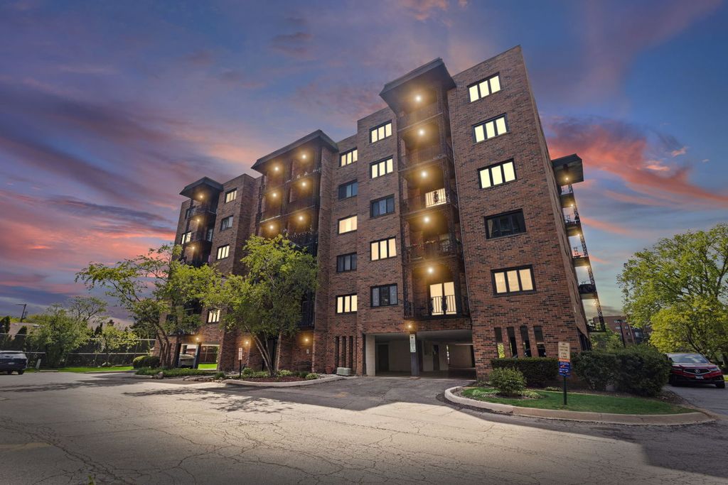 9331 Landings Lane 605, Des Plaines, IL 60016