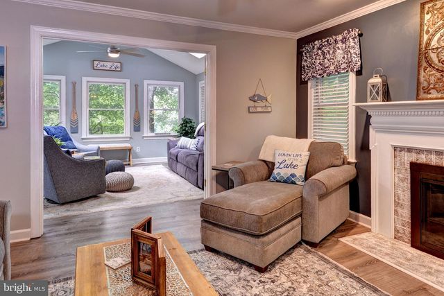 104 TUDOR, Williamsburg, VA 23185