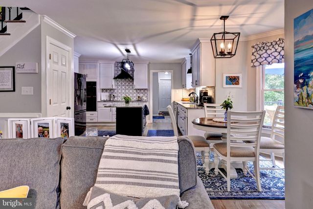 104 TUDOR, Williamsburg, VA 23185