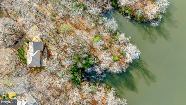 104 TUDOR, Williamsburg, VA 23185