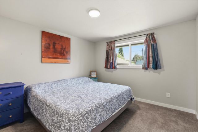 4722 N Walnut St, Spokane, WA 99205