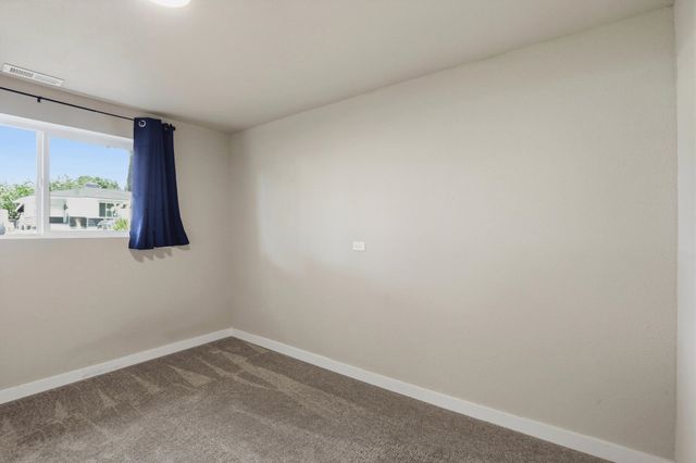 4722 N Walnut St, Spokane, WA 99205