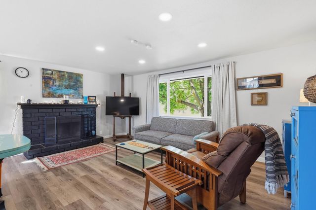 4722 N Walnut St, Spokane, WA 99205