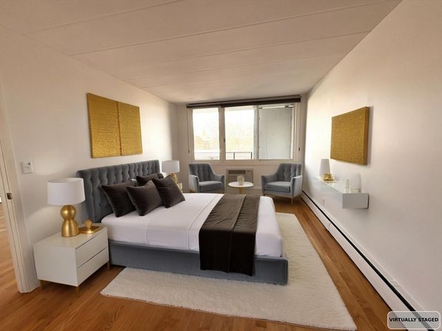 345 Harvard St 4E, Cambridge, MA 02138