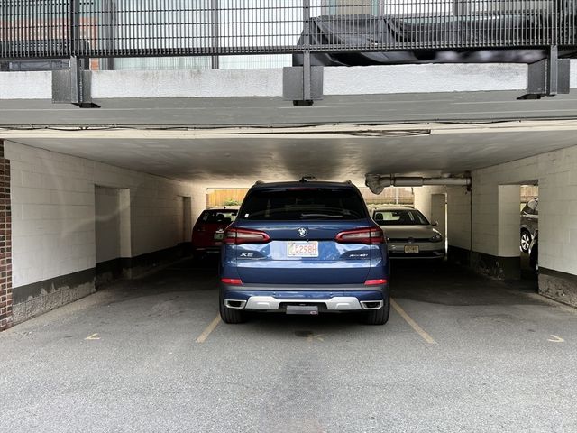 345 Harvard St 4E, Cambridge, MA 02138