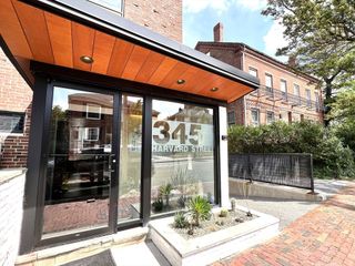 345 Harvard St 4E, Cambridge, MA 02138