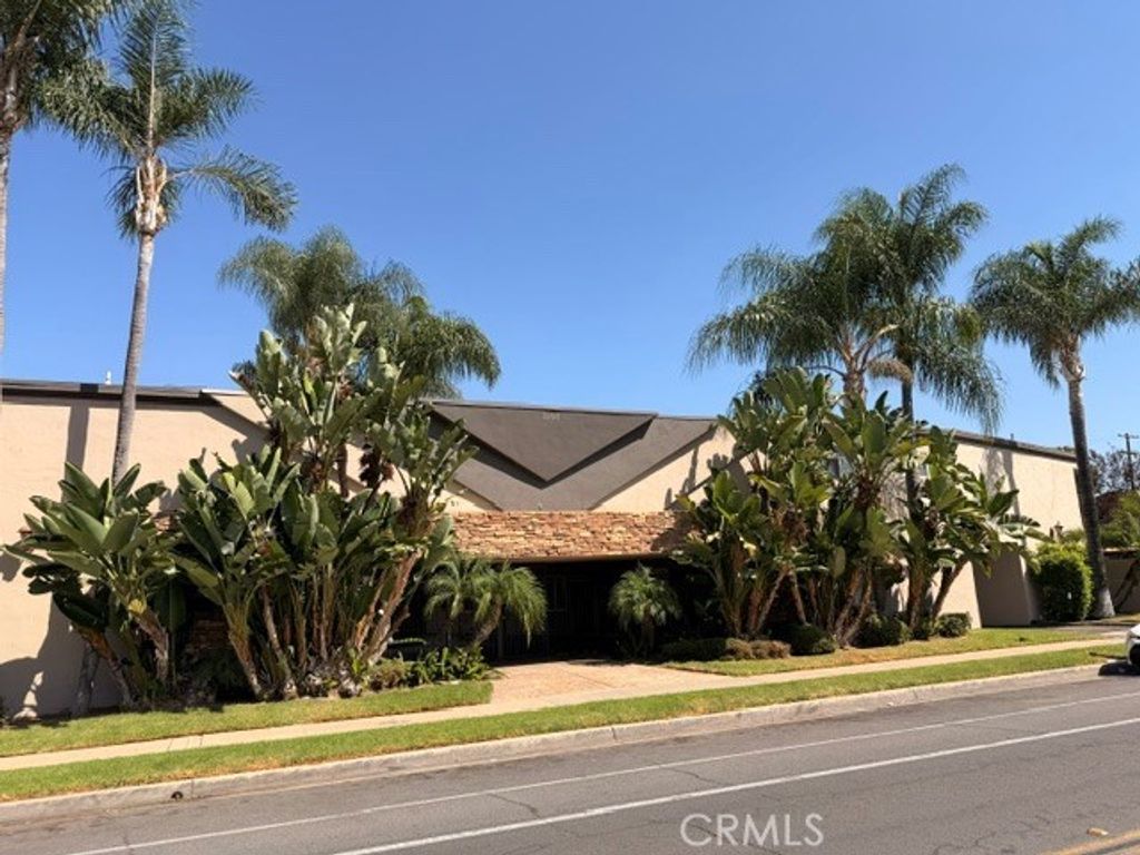 1160 E Lexington Avenue 17, El Cajon, CA 92019 — photo 2