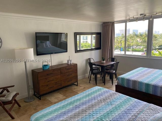 19201 Collins Ave 230, Sunny Isles Beach, FL 33160