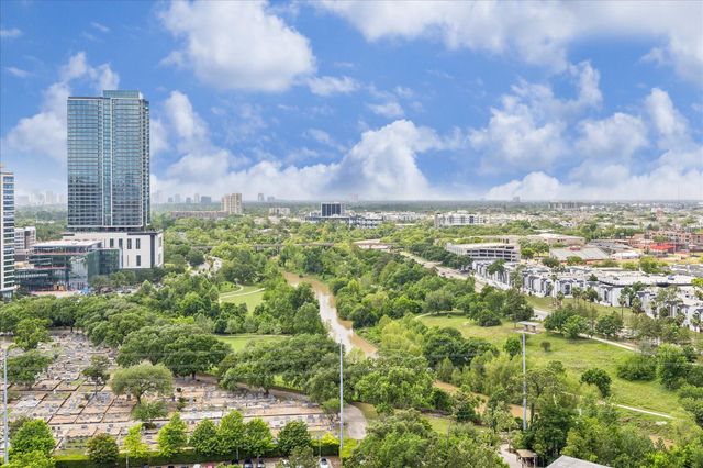 3333 Allen Parkway 1905, Houston, TX 77019