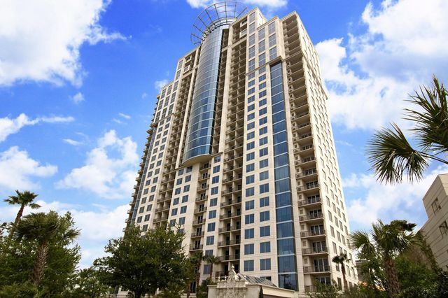 3333 Allen Parkway 1905, Houston, TX 77019