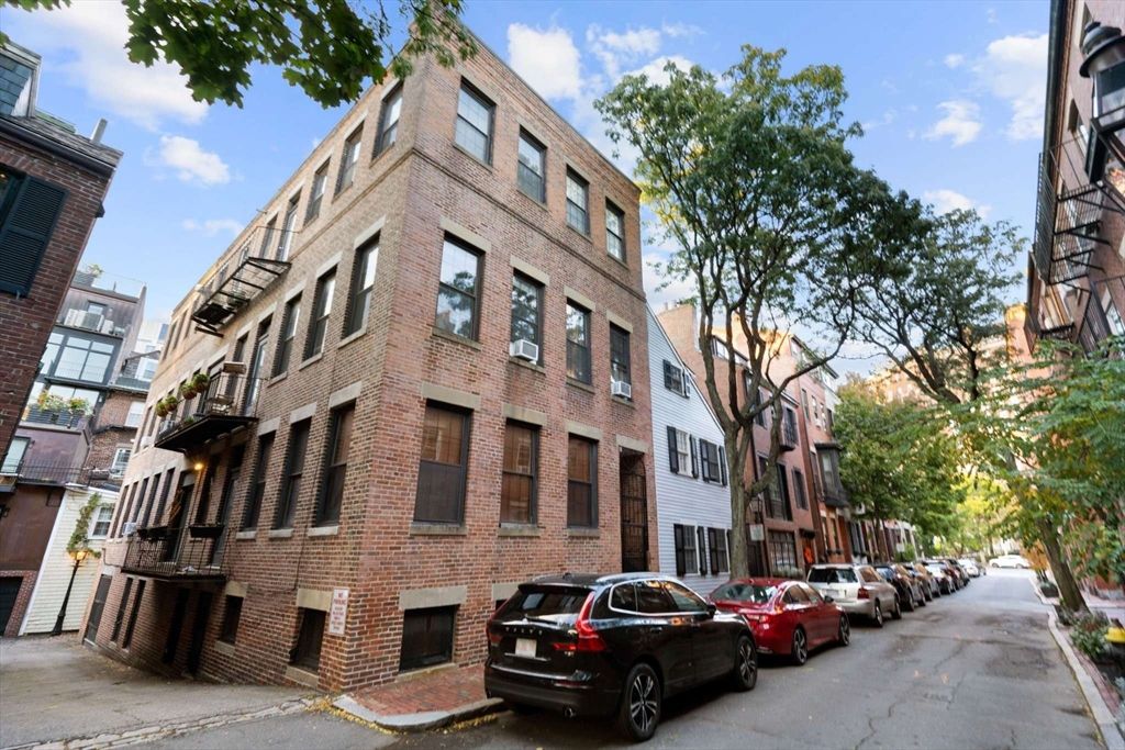 19 Fayette St 3, Boston, MA 02116