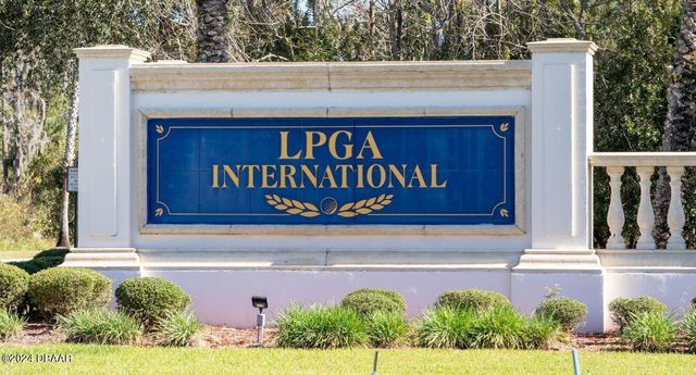 27 Acclaim At Lionspaw, Daytona Beach, FL 32124