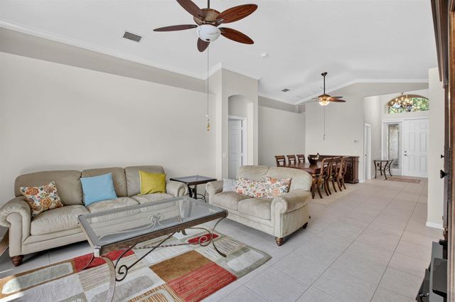 6815 Imperial Beach Circle, Delray Beach, FL 33446
