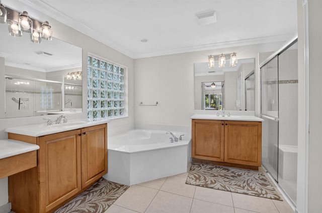 6815 Imperial Beach Circle, Delray Beach, FL 33446