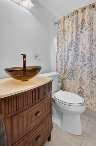 6815 Imperial Beach Circle, Delray Beach, FL 33446