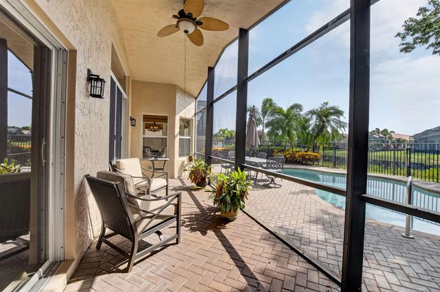 6815 Imperial Beach Circle, Delray Beach, FL 33446