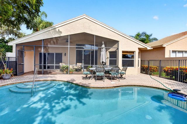 6815 Imperial Beach Circle, Delray Beach, FL 33446