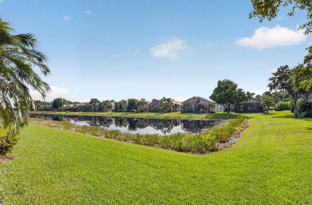 6815 Imperial Beach Circle, Delray Beach, FL 33446