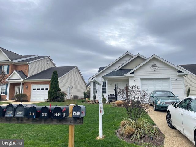 915 HICKORY CIR, La Plata, MD 20646