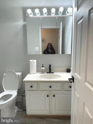 915 HICKORY CIR, La Plata, MD 20646