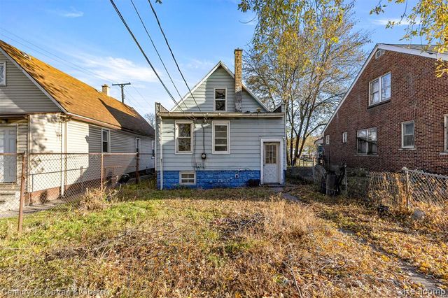 62 E Cicotte Street, River Rouge, MI 48218