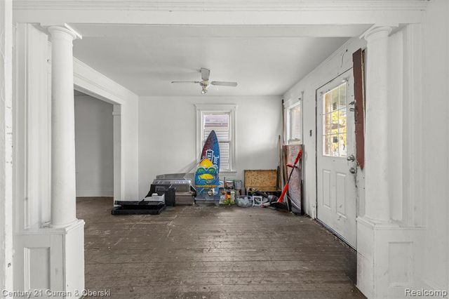 62 E Cicotte Street, River Rouge, MI 48218