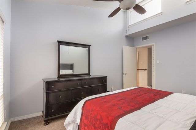 1802 Stoney Brook Drive 104, Houston, TX 77063