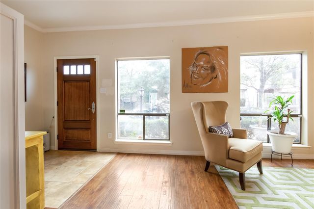 1802 Stoney Brook Drive 104, Houston, TX 77063