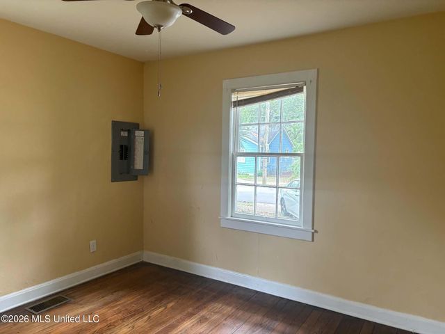 188 Iberville Drive, Biloxi, MS 39531