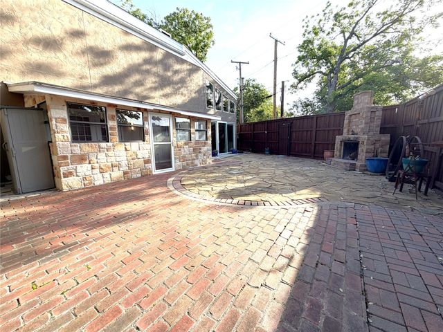 1725 Ashland Avenue, Fort Worth, TX 76107