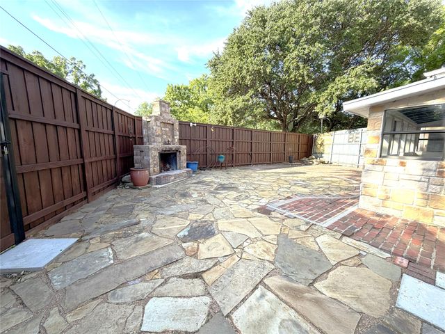 1725 Ashland Avenue, Fort Worth, TX 76107