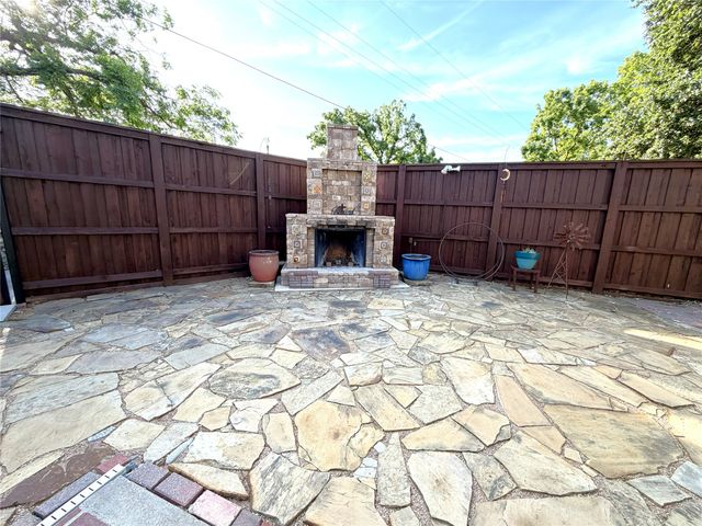 1725 Ashland Avenue, Fort Worth, TX 76107