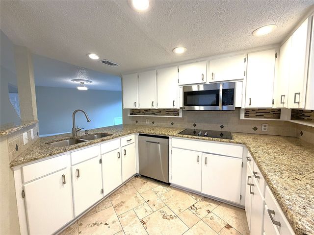 1725 Ashland Avenue, Fort Worth, TX 76107