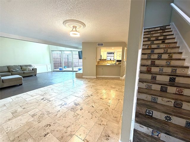 1725 Ashland Avenue, Fort Worth, TX 76107